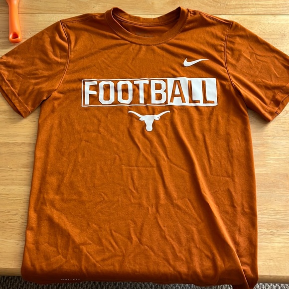 shirt - Picture 1 of 3